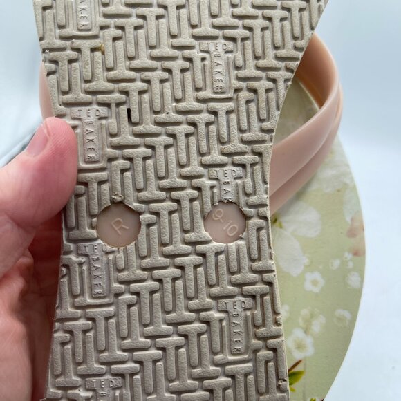 Ted Baker London Floral Flip Flops - Size 9/10 - Picture 8 of 8